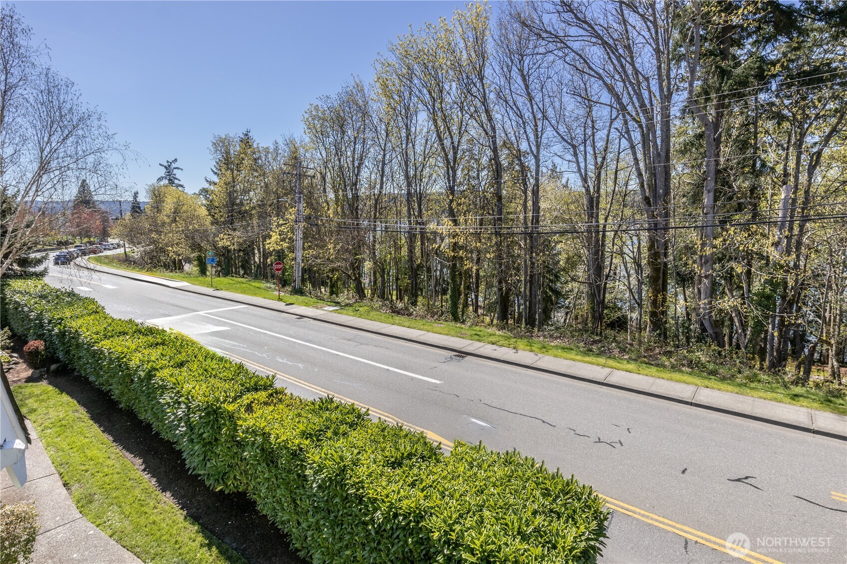 19441 1st Ave NE, Poulsbo, WA 98370