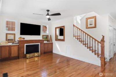 19441 1st Ave NE, Poulsbo, WA 98370 - Photo 4