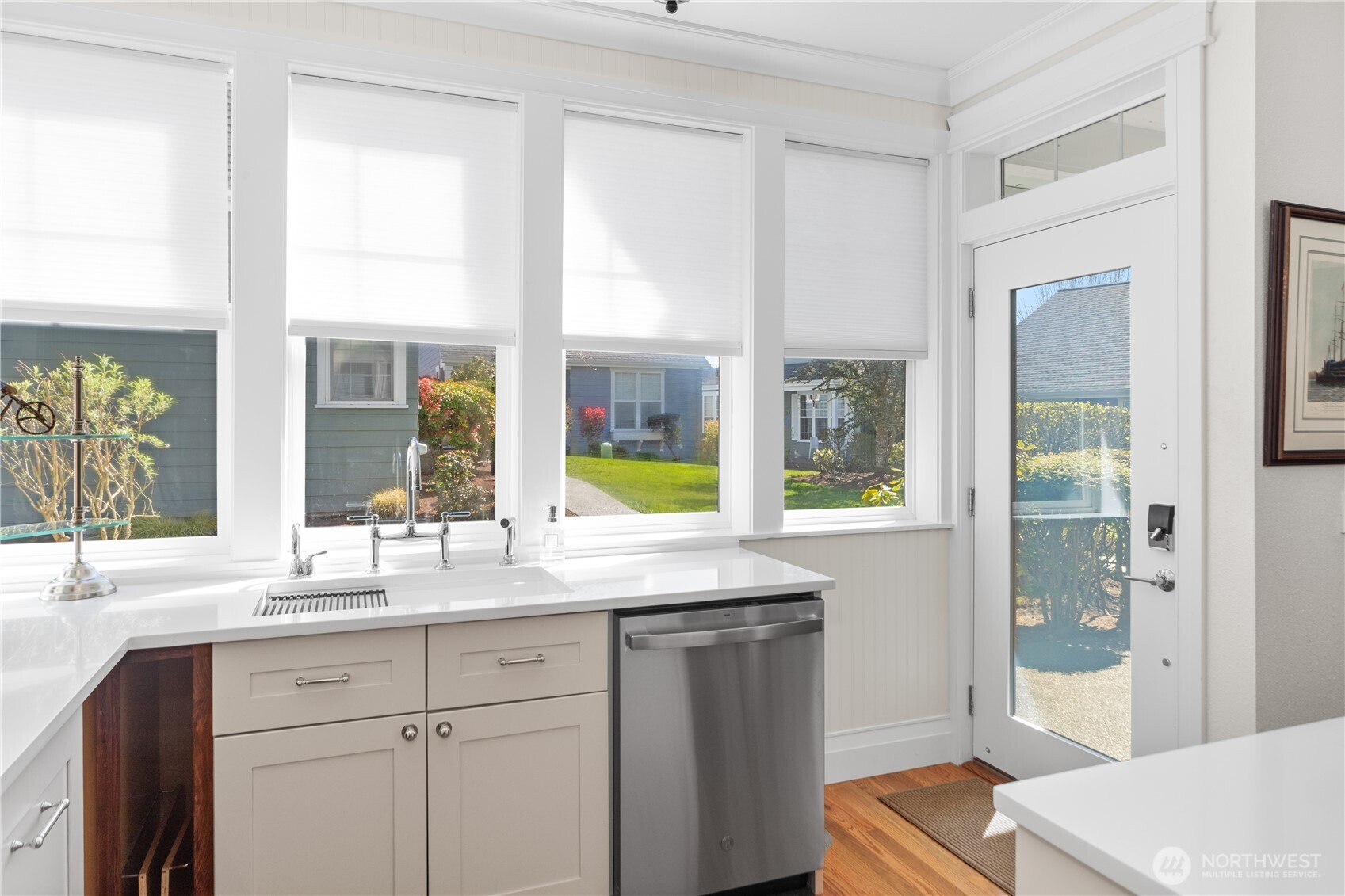 19441 1st Ave NE, Poulsbo, WA 98370