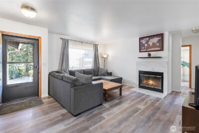 8635 215th Street NE, Arlington, WA 98223 - Photo 11