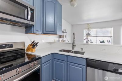 8635 215th Street NE, Arlington, WA 98223 - Photo 15