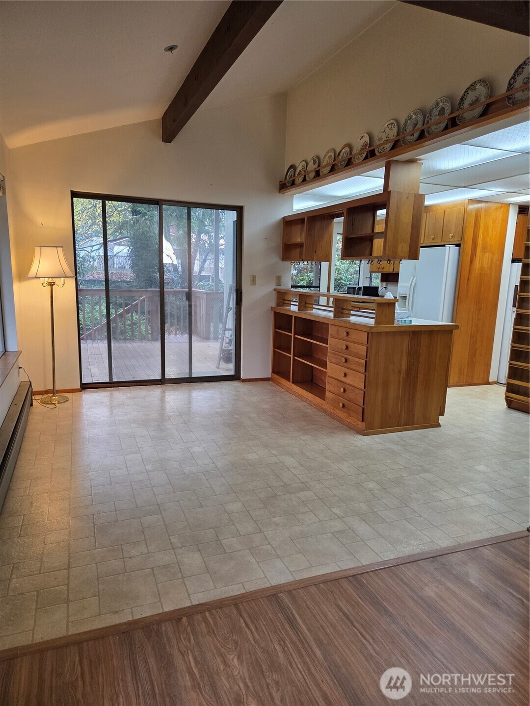 31 E Village View Drive , Allyn, WA 98588