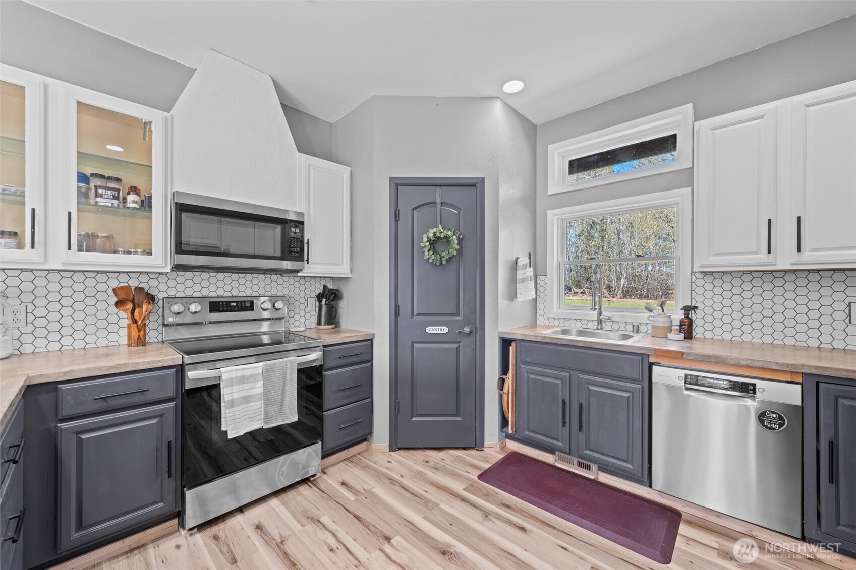29512 28th Avenue E, Roy, WA 98580