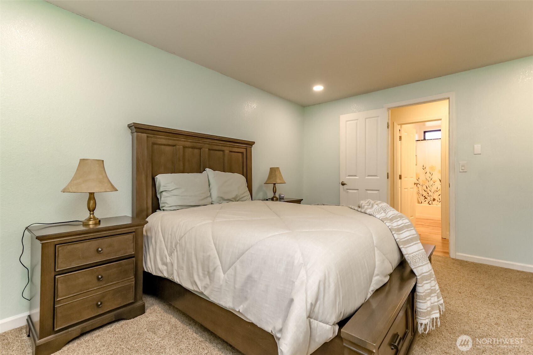 11706 16th Avenue NW, Gig Harbor, WA 98332