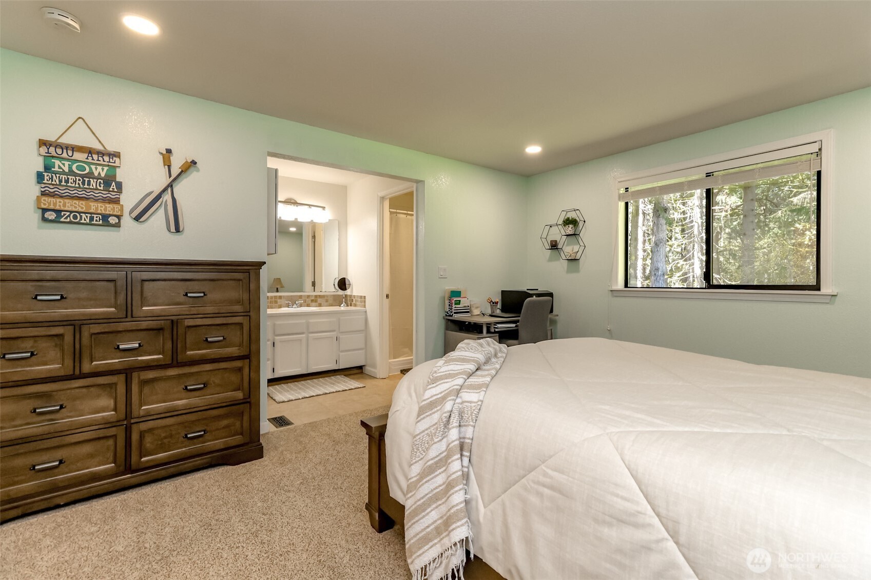 11706 16th Avenue NW, Gig Harbor, WA 98332