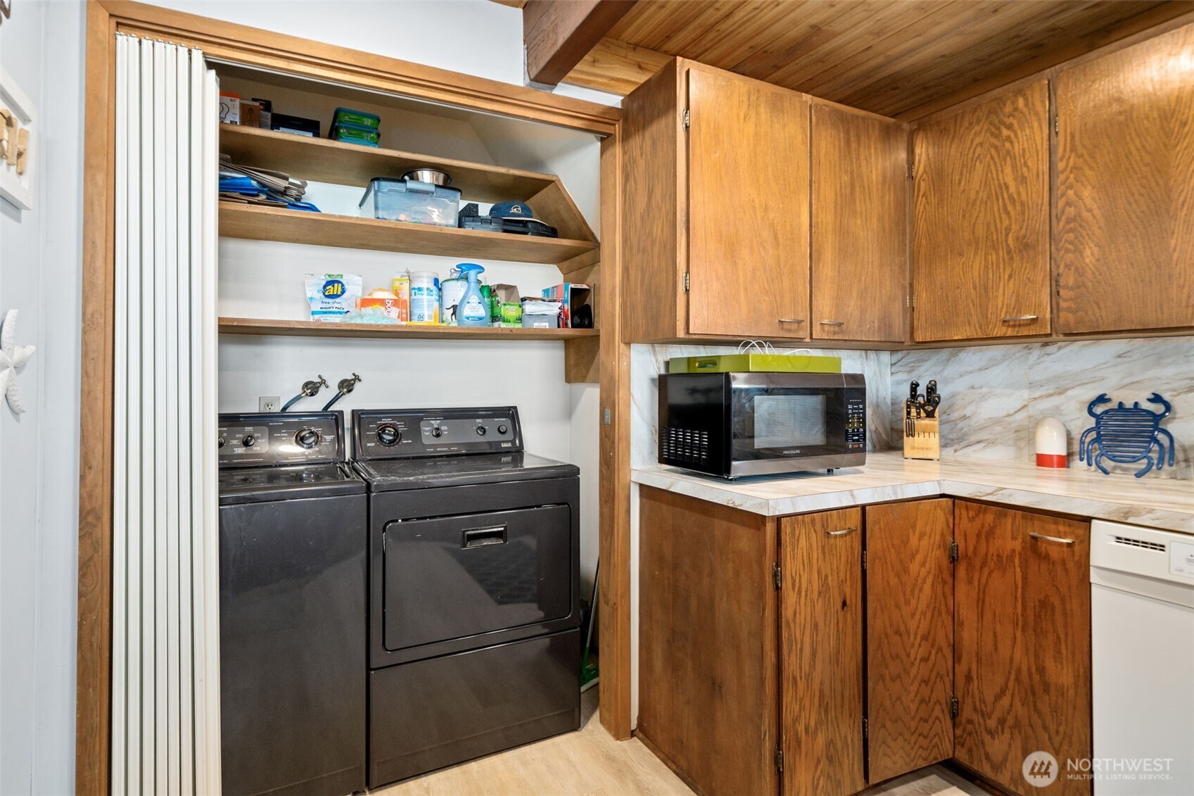 362 E Pointes Drive E, Shelton, WA 98584