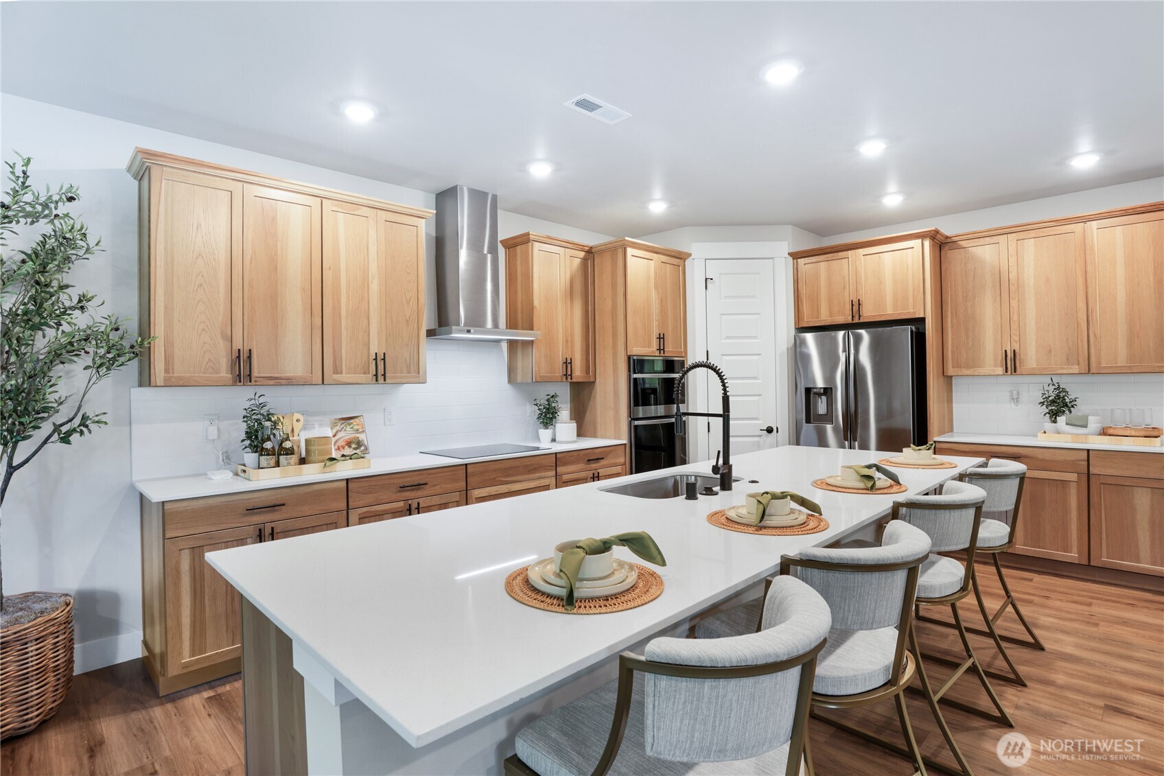 32120 Myrtle Avenue SE, Black Diamond, WA 98010