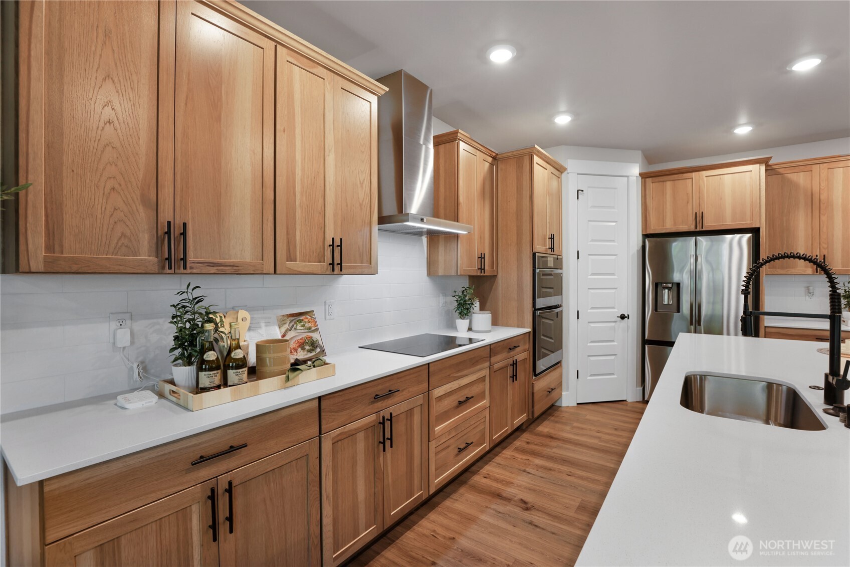 32120 Myrtle Avenue SE, Black Diamond, WA 98010