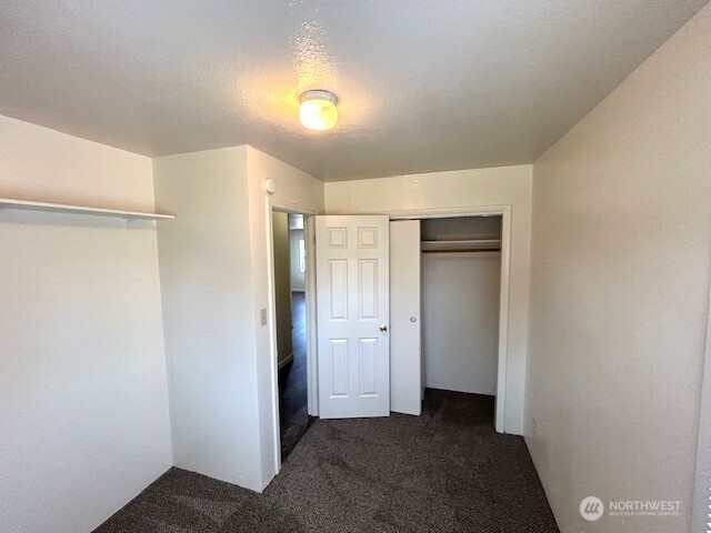 1012 7th Street S, Kelso, WA 98626