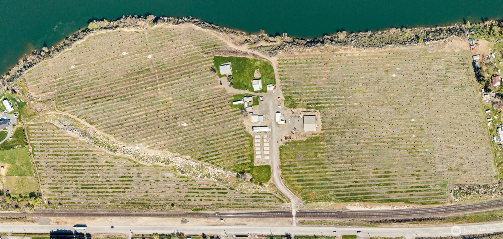 2988 Malaga Alcoa Highway , Malaga, WA 98828