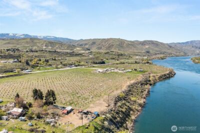 2988 Malaga Alcoa Highway , Malaga, WA 98828 - Photo 9