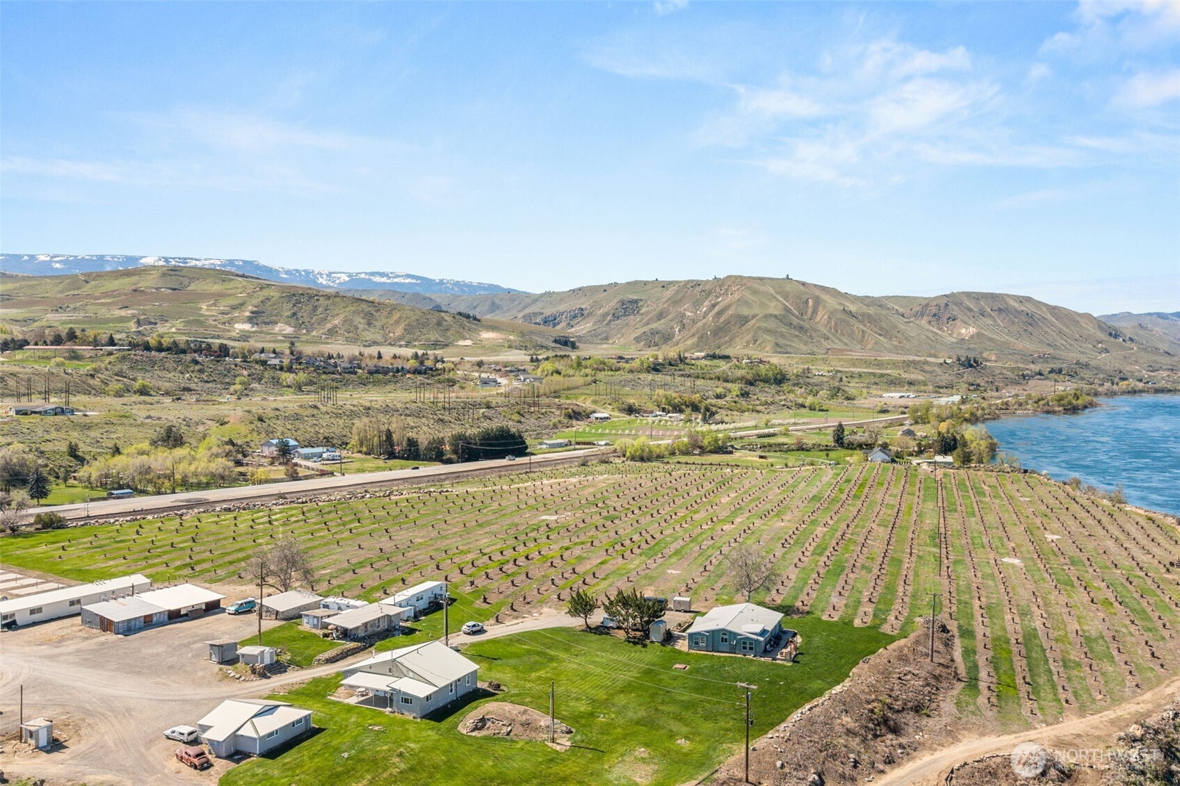 2988 Malaga Alcoa Highway , Malaga, WA 98828