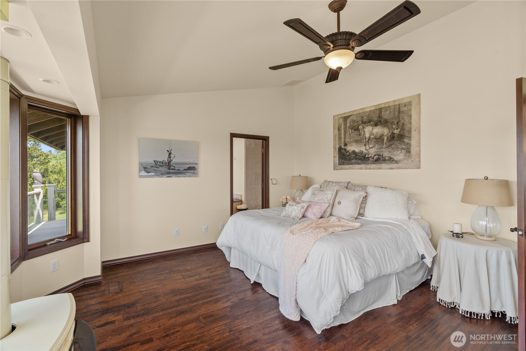 2646 Sunset Lane , Tokeland, WA 98590