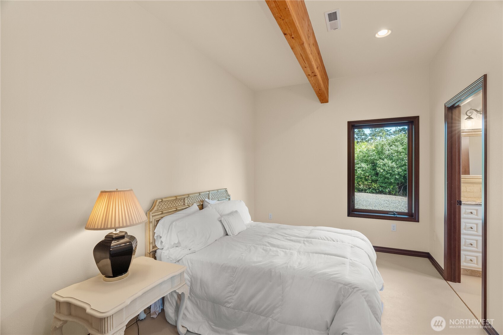 2646 Sunset Lane , Tokeland, WA 98590