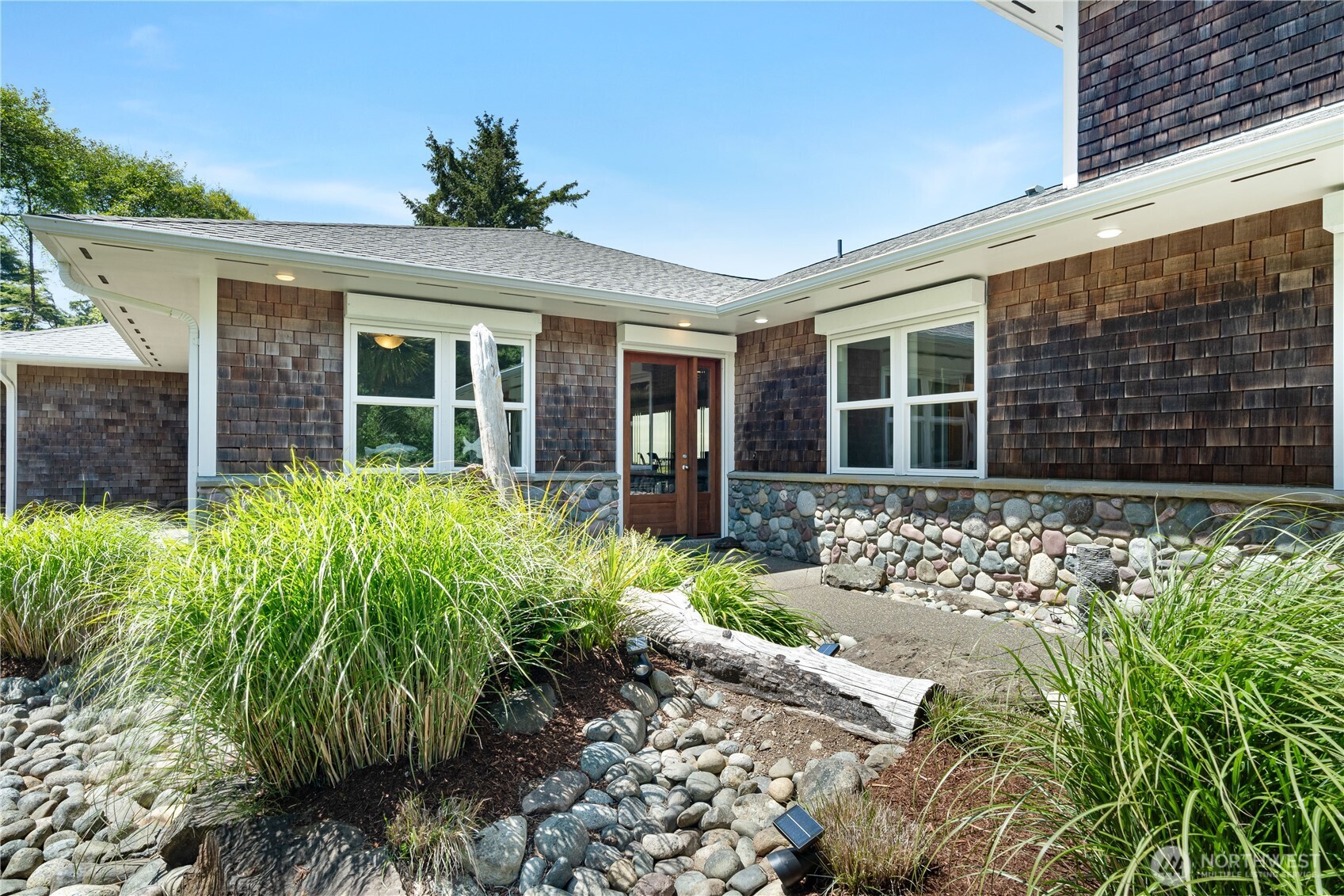 6 Diamond Drive , Pacific Beach, WA 98571