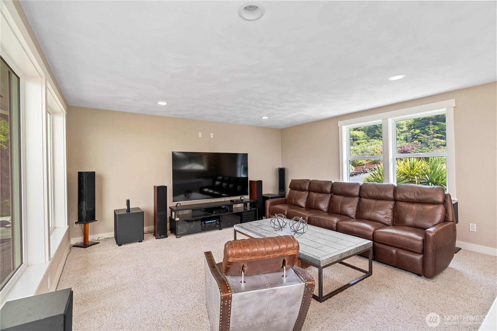 6 Diamond Drive , Pacific Beach, WA 98571