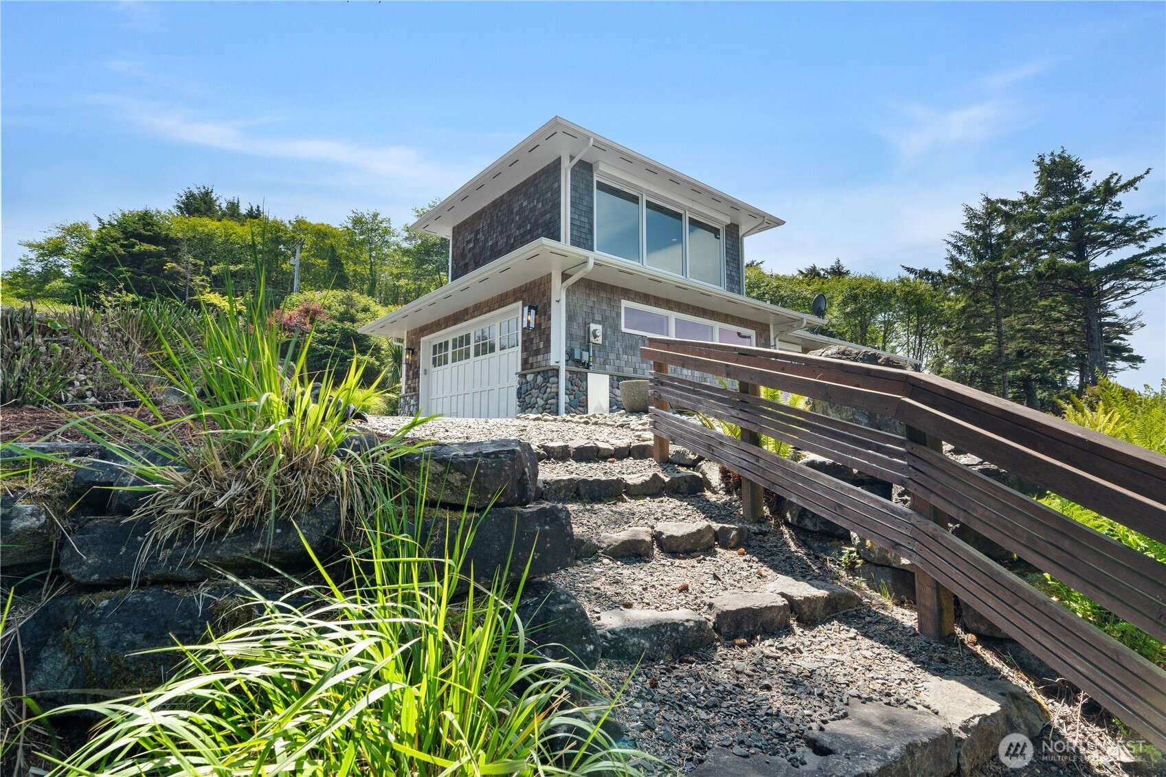 6 Diamond Drive , Pacific Beach, WA 98571