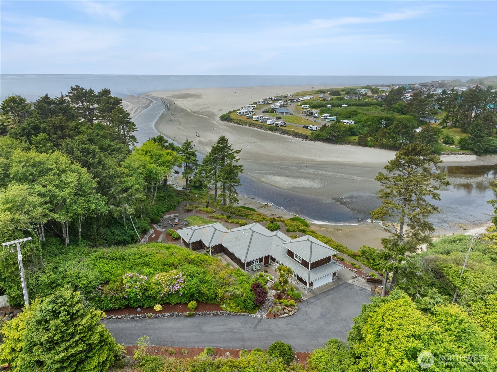 6 Diamond Drive , Pacific Beach, WA 98571
