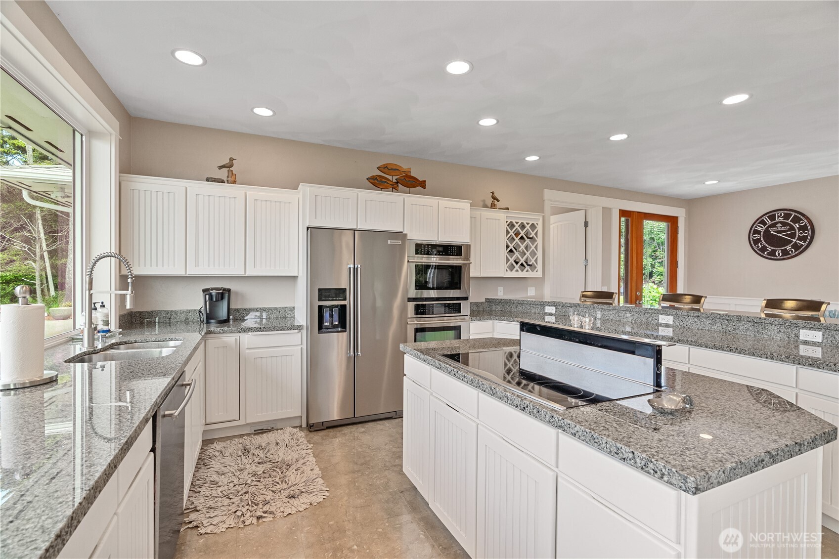 6 Diamond Drive , Pacific Beach, WA 98571