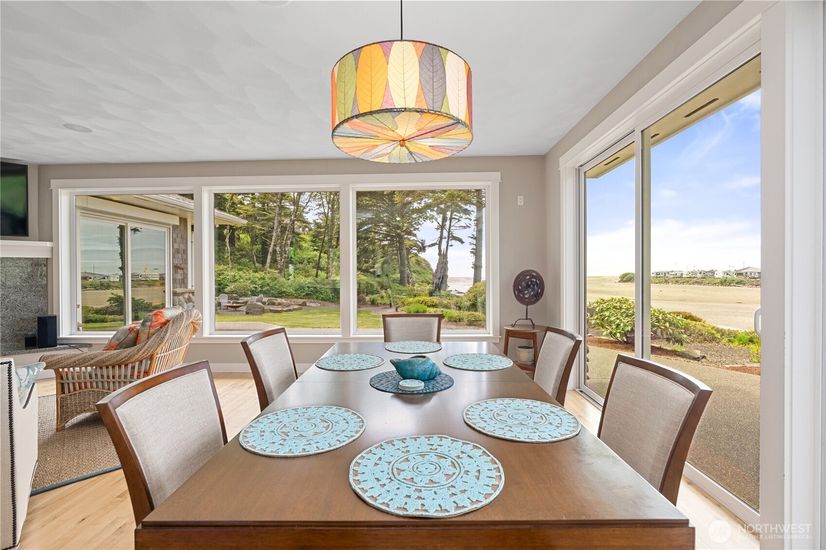 6 Diamond Drive , Pacific Beach, WA 98571