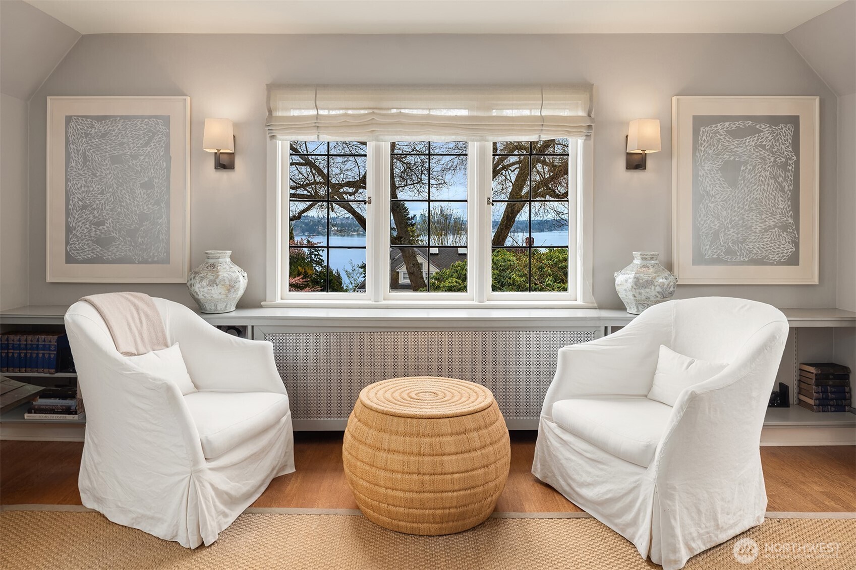 115 Dorffel Drive E, Seattle, WA 98112