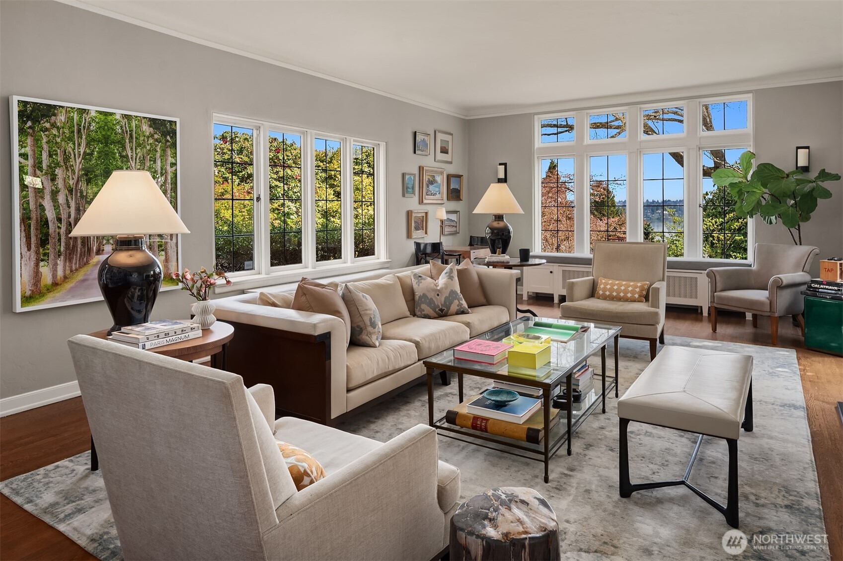 115 Dorffel Drive E, Seattle, WA 98112