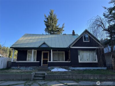 136 4th Street , Roslyn, WA 98941 - Photo 1