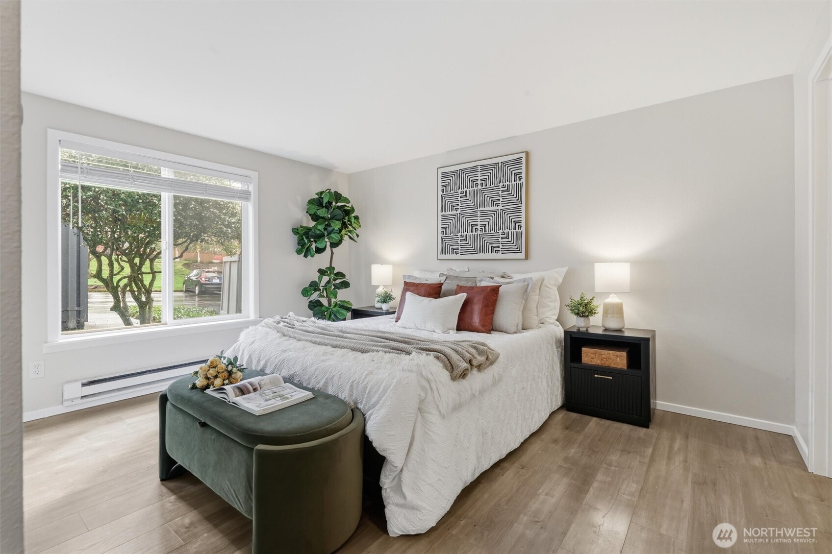 11104 NE 68th Street #A103, Kirkland, WA 98033