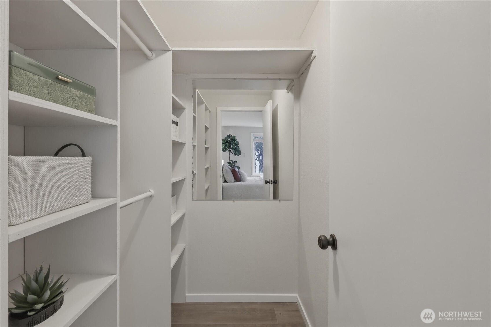 11104 NE 68th Street #A103, Kirkland, WA 98033