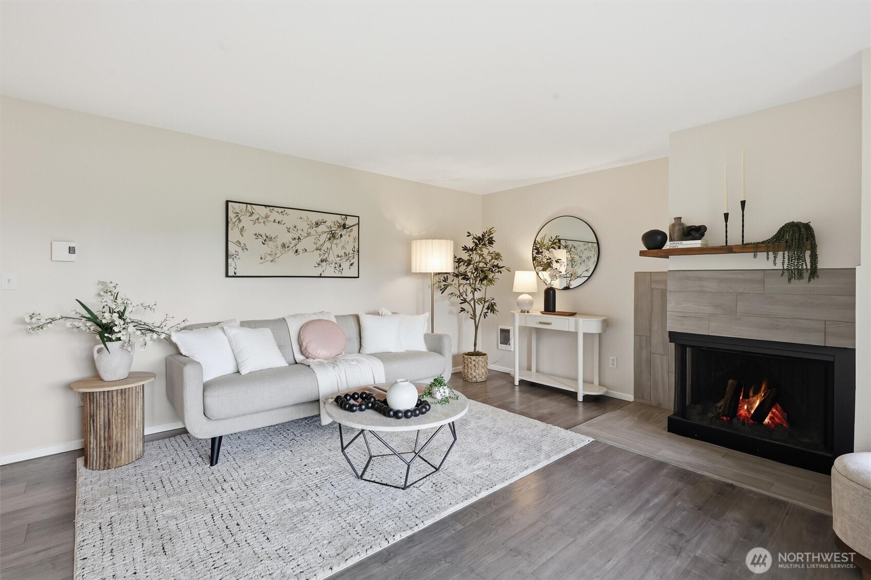 11104 NE 68th Street #A103, Kirkland, WA 98033