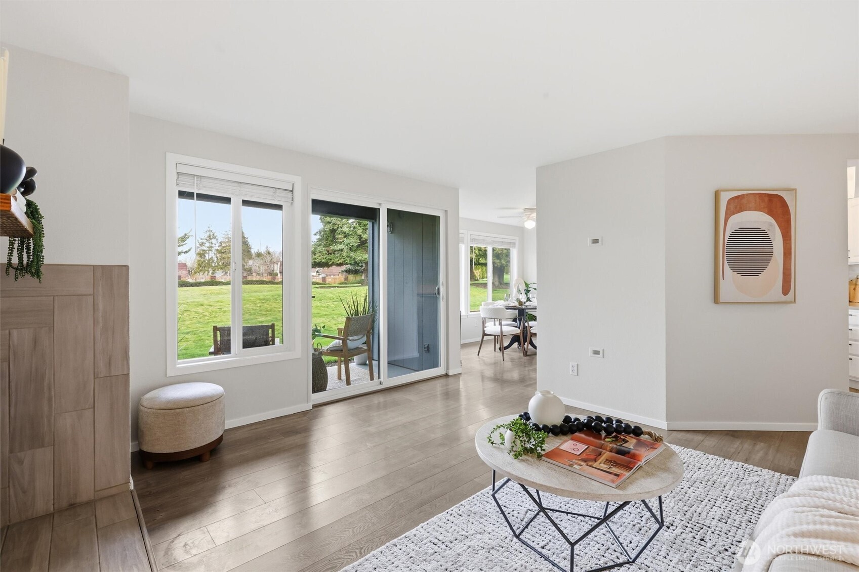 11104 NE 68th Street #A103, Kirkland, WA 98033