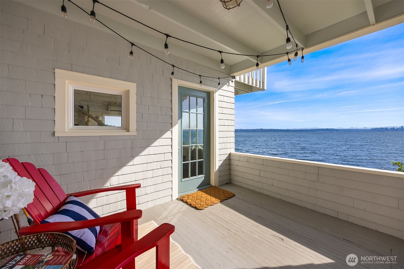 5430 Rockaway Beach Road NE, Bainbridge Island, WA 98110