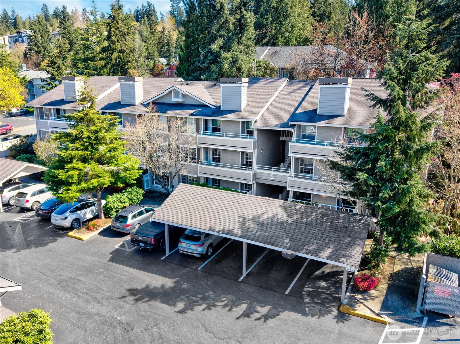 14007 NE 181st Street #F-104, Woodinville, WA 98072