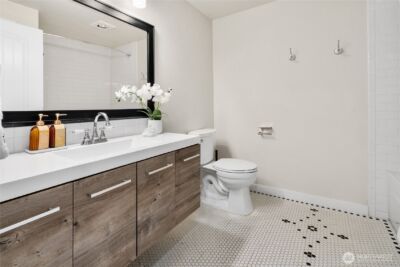 14007 NE 181st Street #F-104, Woodinville, WA 98072 - Photo 17