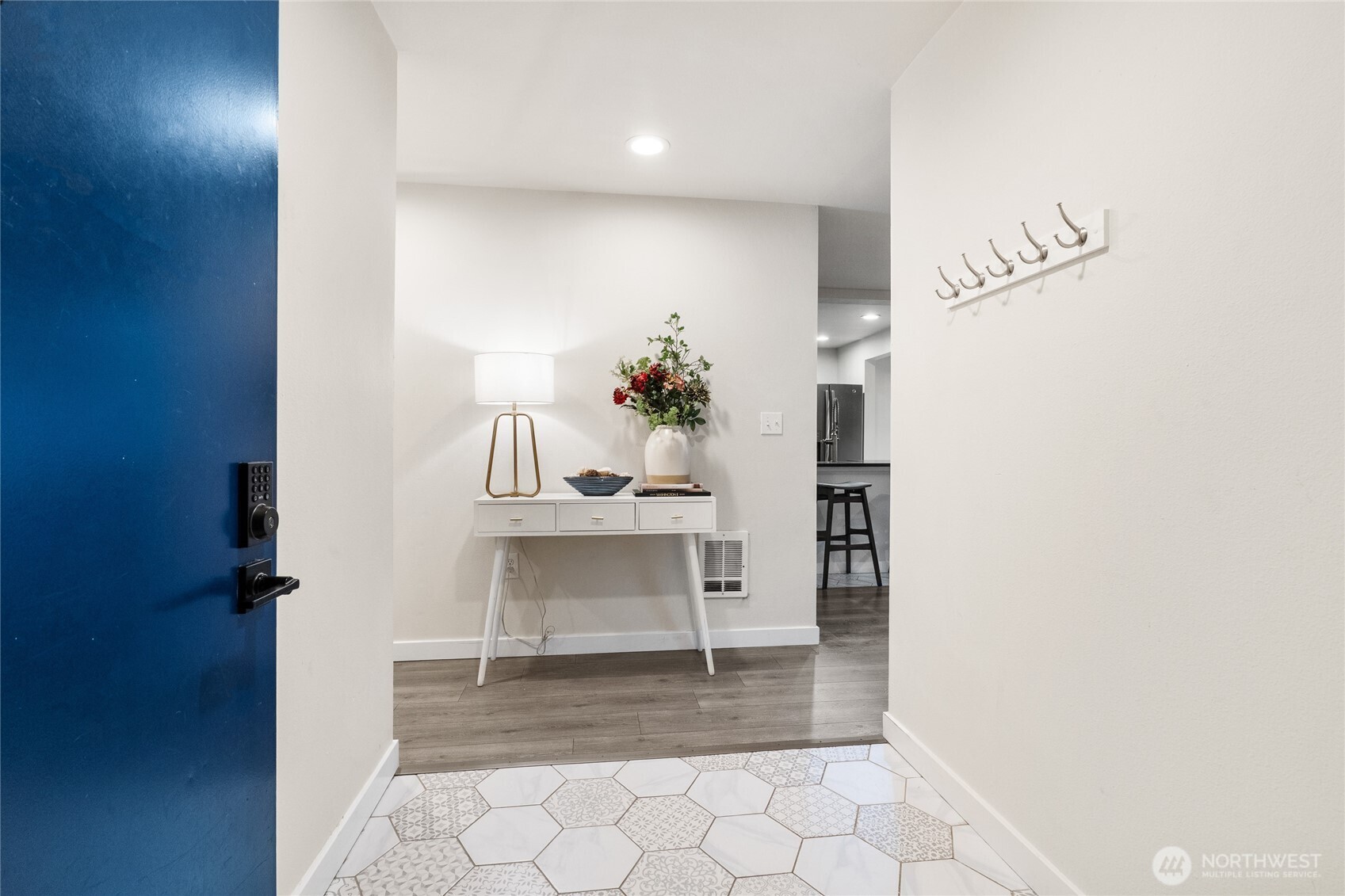 14007 NE 181st Street #F-104, Woodinville, WA 98072