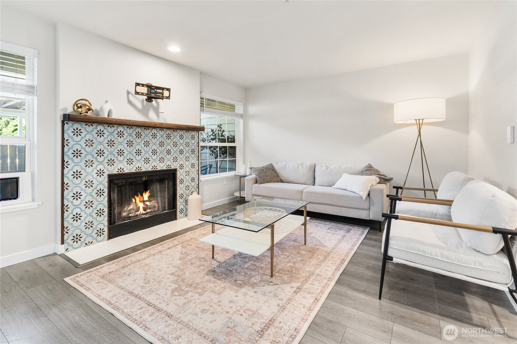 14007 NE 181st Street #F-104, Woodinville, WA 98072