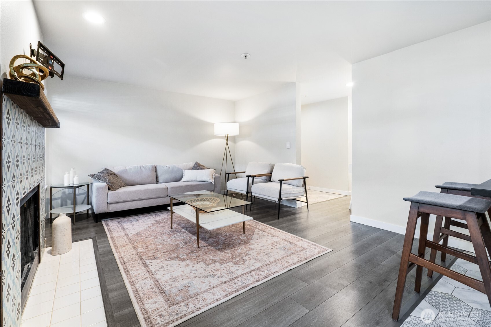 14007 NE 181st Street #F-104, Woodinville, WA 98072