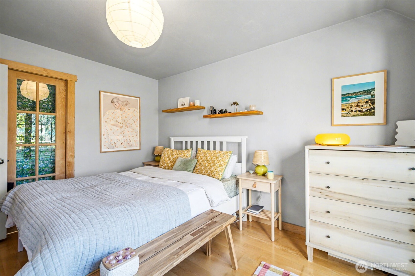 3423 W Government Way #7, Seattle, WA 98199