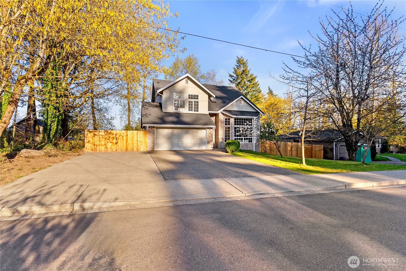 28204 29th Ave S , Federal Way, WA 98003