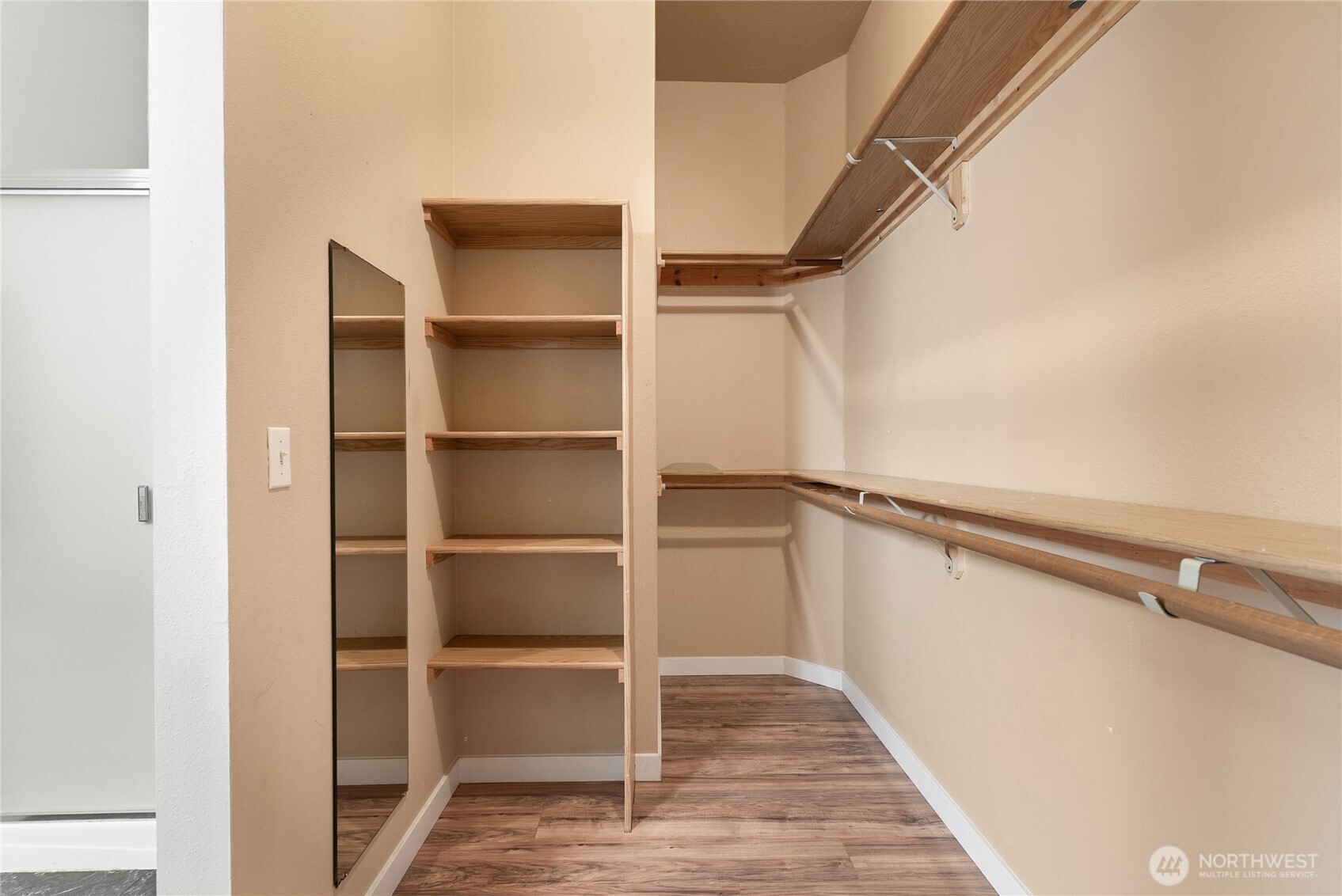 28204 29th Ave S , Federal Way, WA 98003