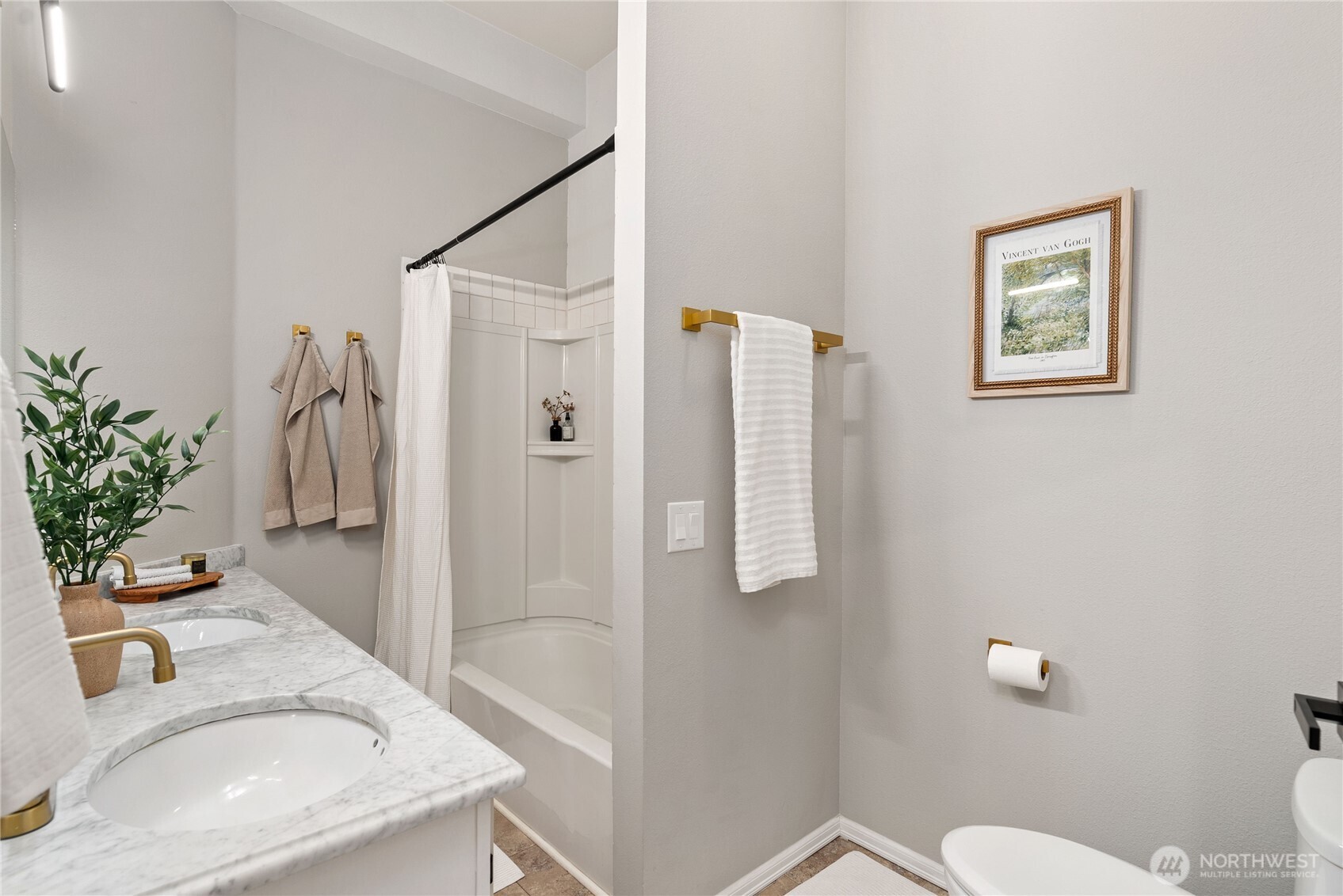 28204 29th Ave S , Federal Way, WA 98003