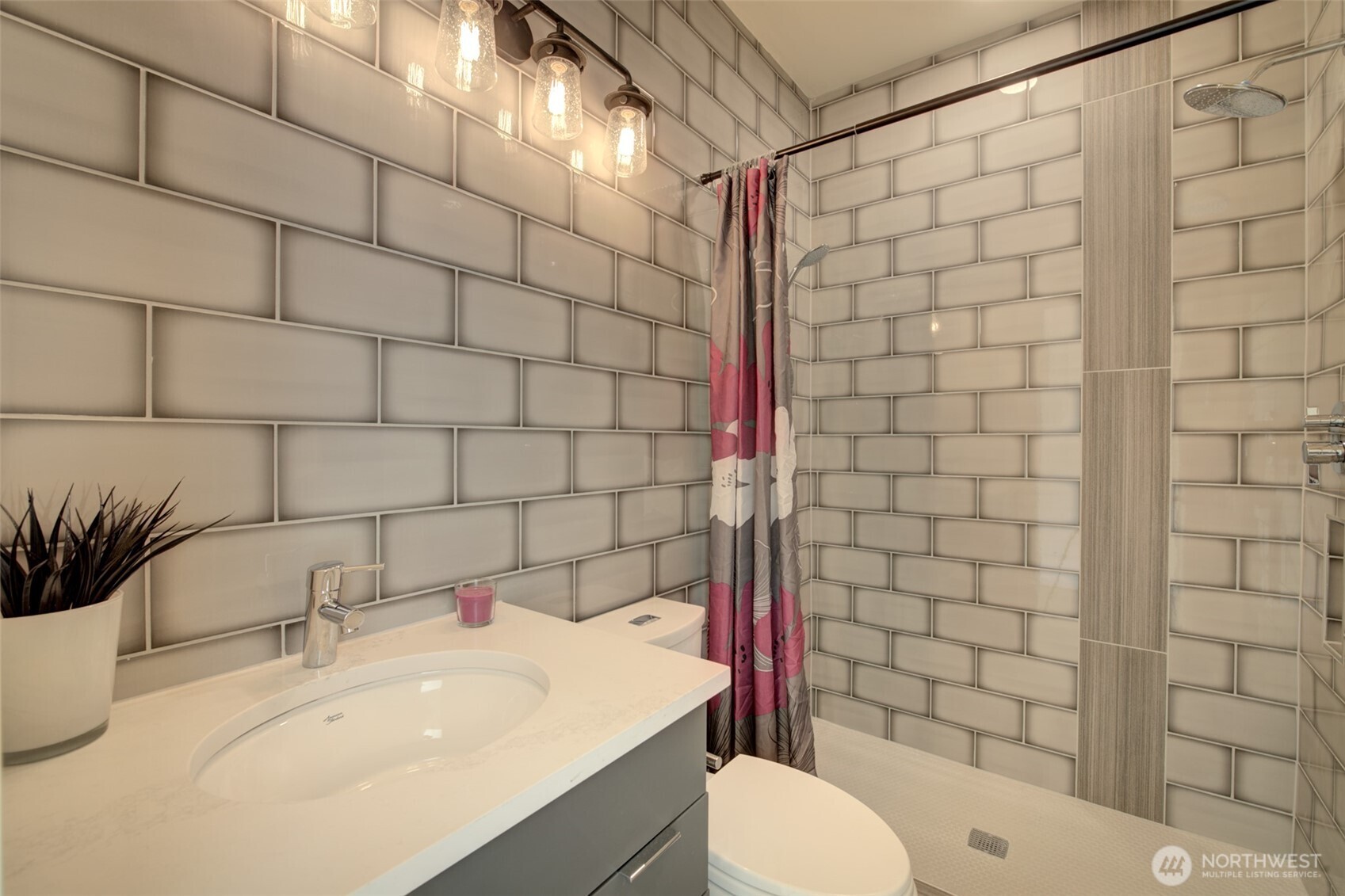 2615 NW 60th Street , Seattle, WA 98107