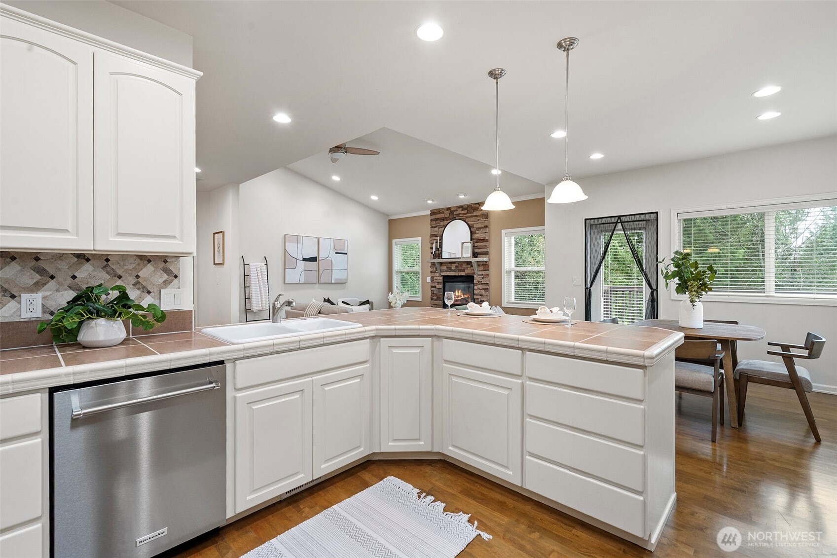 12408 58th Avenue , Gig Harbor, WA 98332