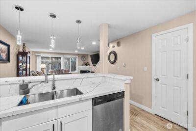 931 4th Avenue N #102, Kent, WA 98032-2050 - Photo 12