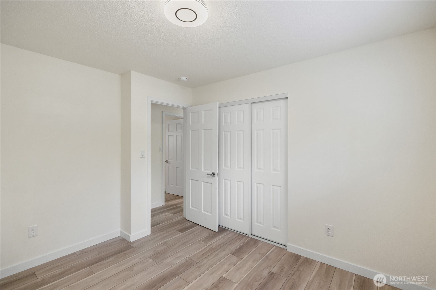 10105 114th Street SW, Lakewood, WA 98498
