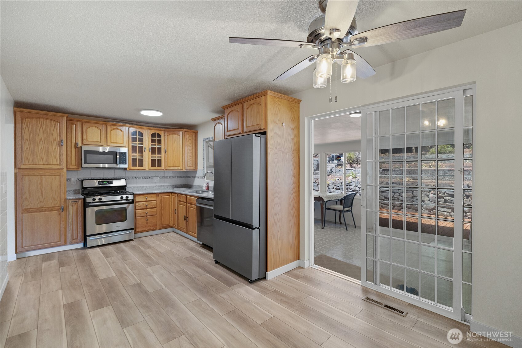 10105 114th Street SW, Lakewood, WA 98498
