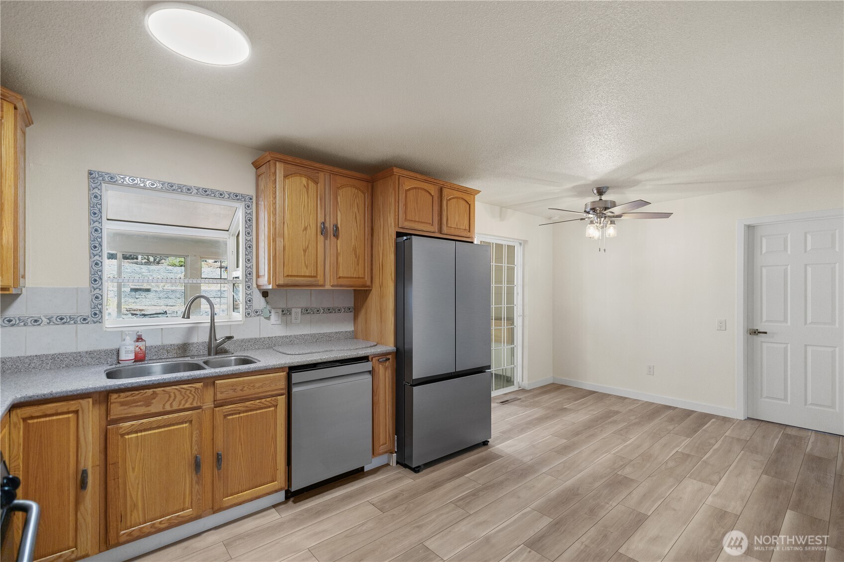 10105 114th Street SW, Lakewood, WA 98498