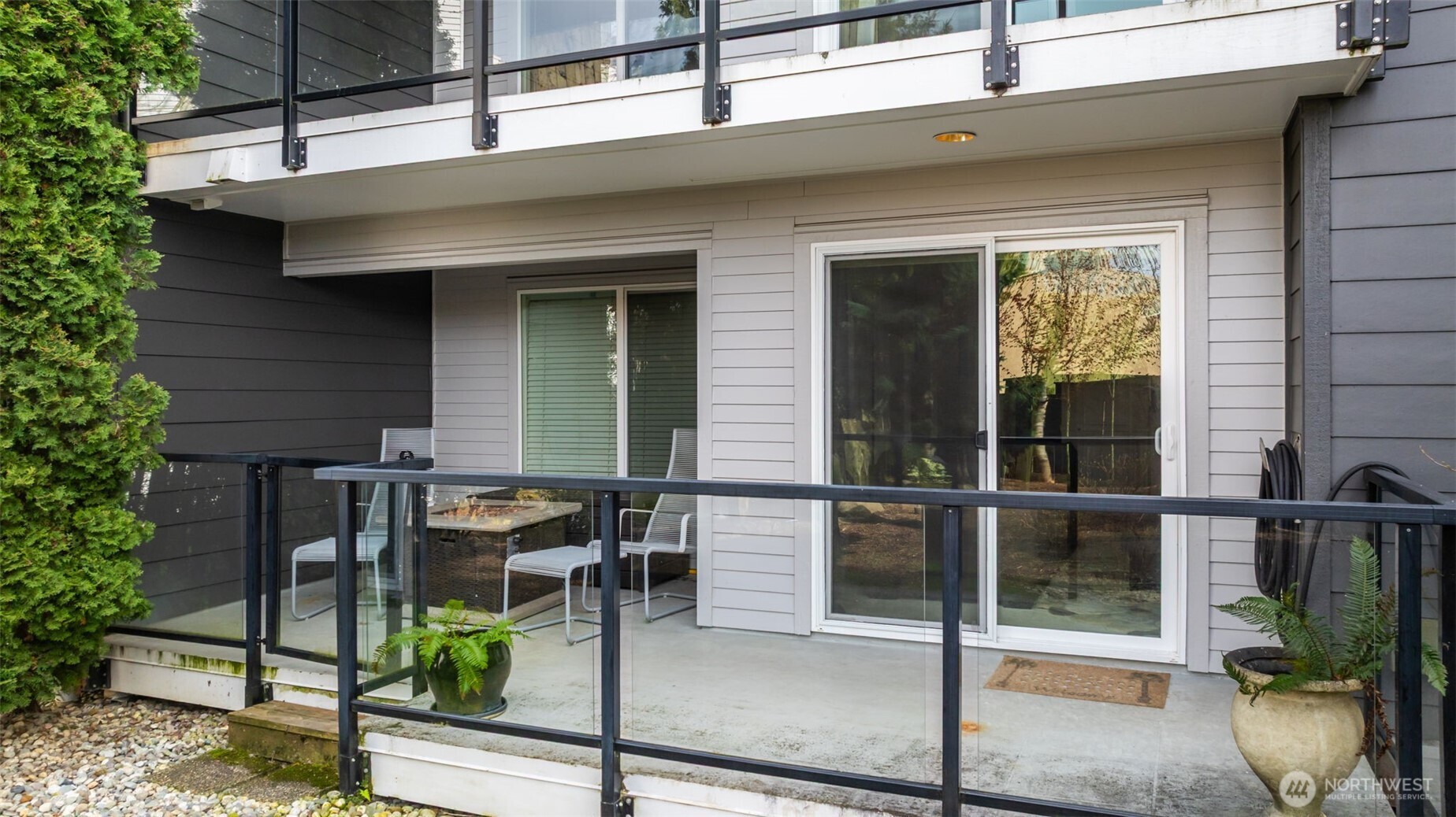 408 2nd Avenue S #102, Kirkland, WA 98033