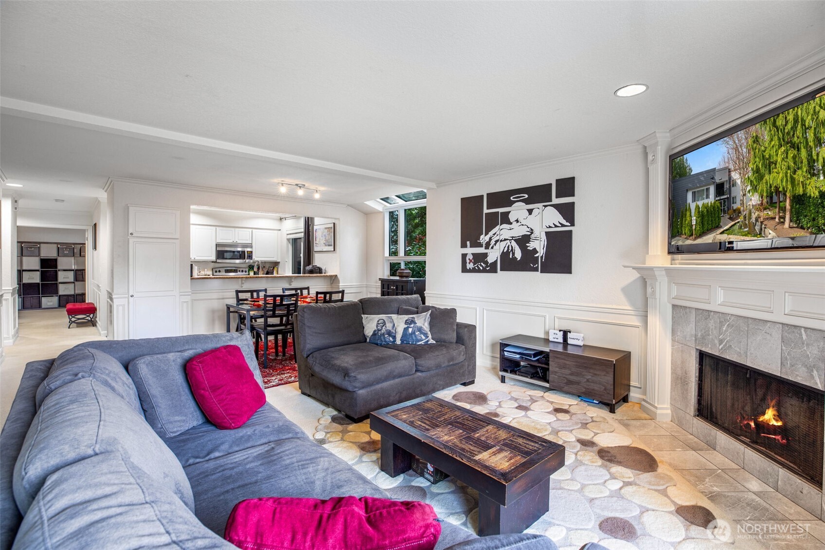 408 2nd Avenue S #102, Kirkland, WA 98033