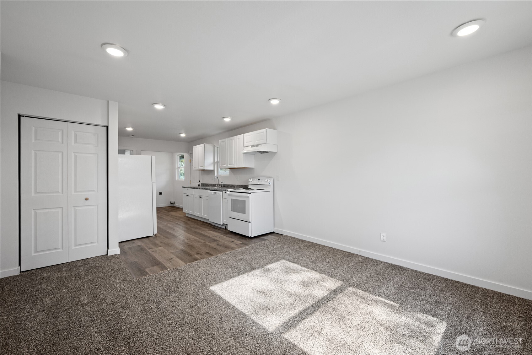 285 20th Avenue , Longview, WA 98632